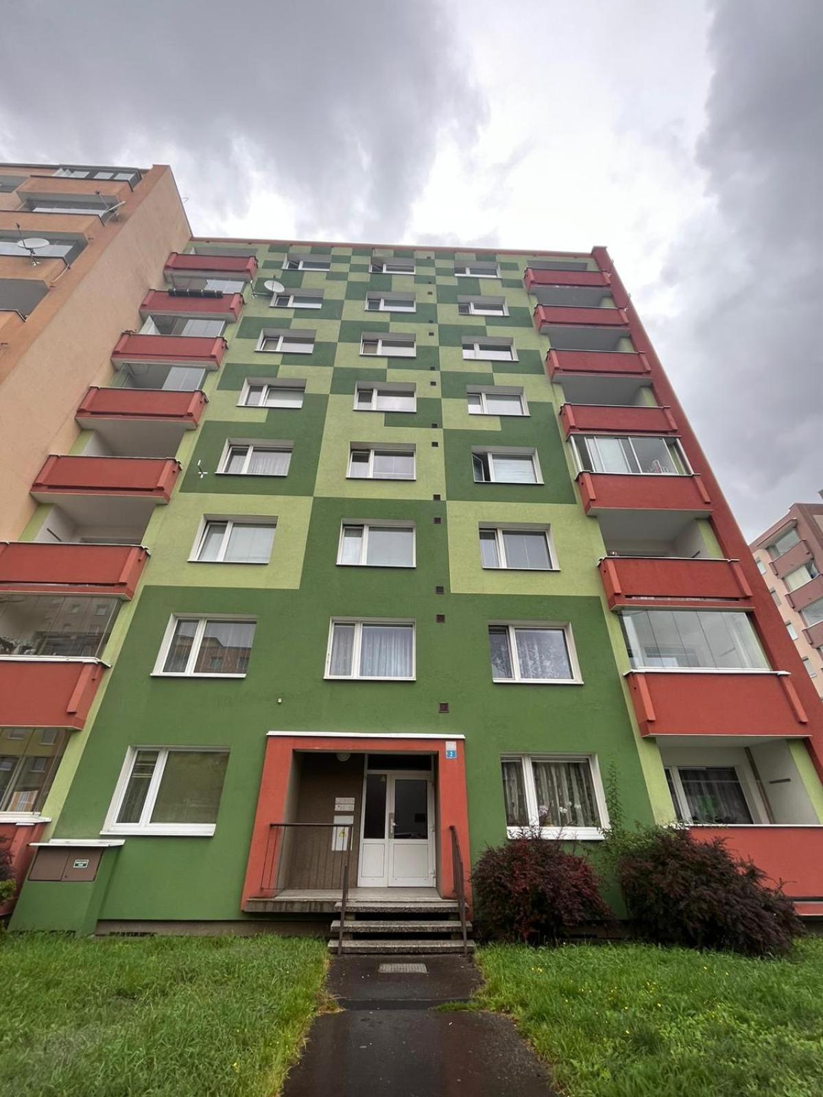 Apartmens Kv Κάρλοβι Βάρι Εξωτερικό φωτογραφία
